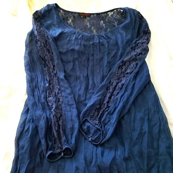 Carla Canli Silk Tunic Top - Picture 5 of 7